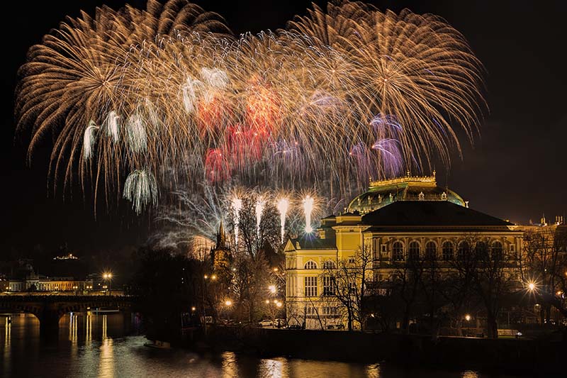 003-fireworks-small.jpg